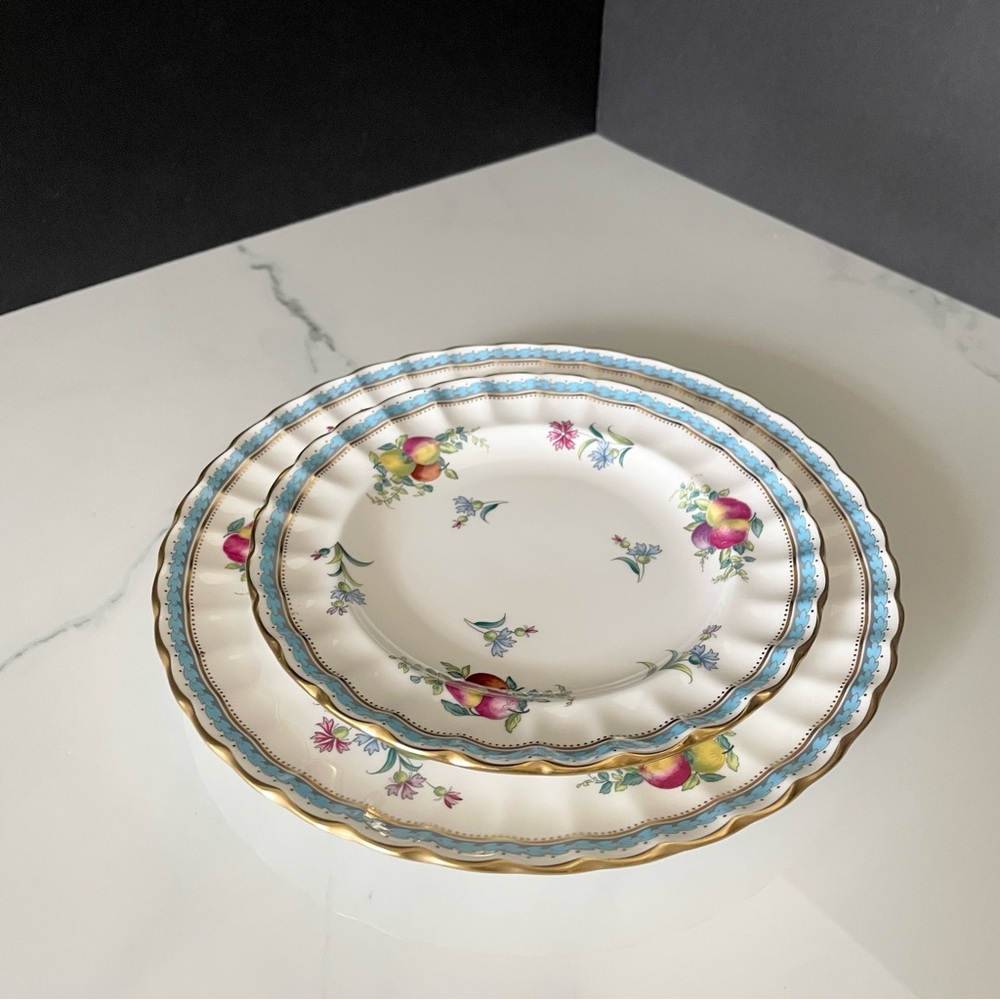 Trapnell Sprays Salad & Bread Plates by Spode